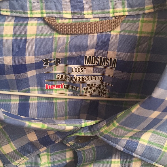 Men’s UnderArmour Button Down Loose Fit NWOT - Picture 3 of 7